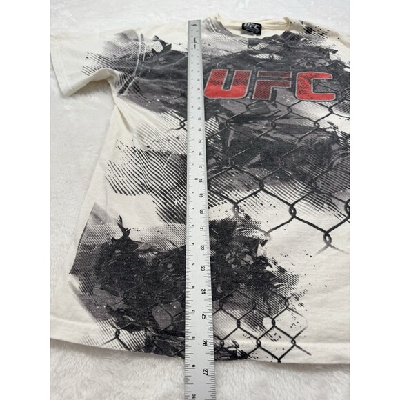 Vintage UFC Shirt Men L White Black Tee MMA Y2K All Over AOP Wings Cage VTG - Picture 4 of 5